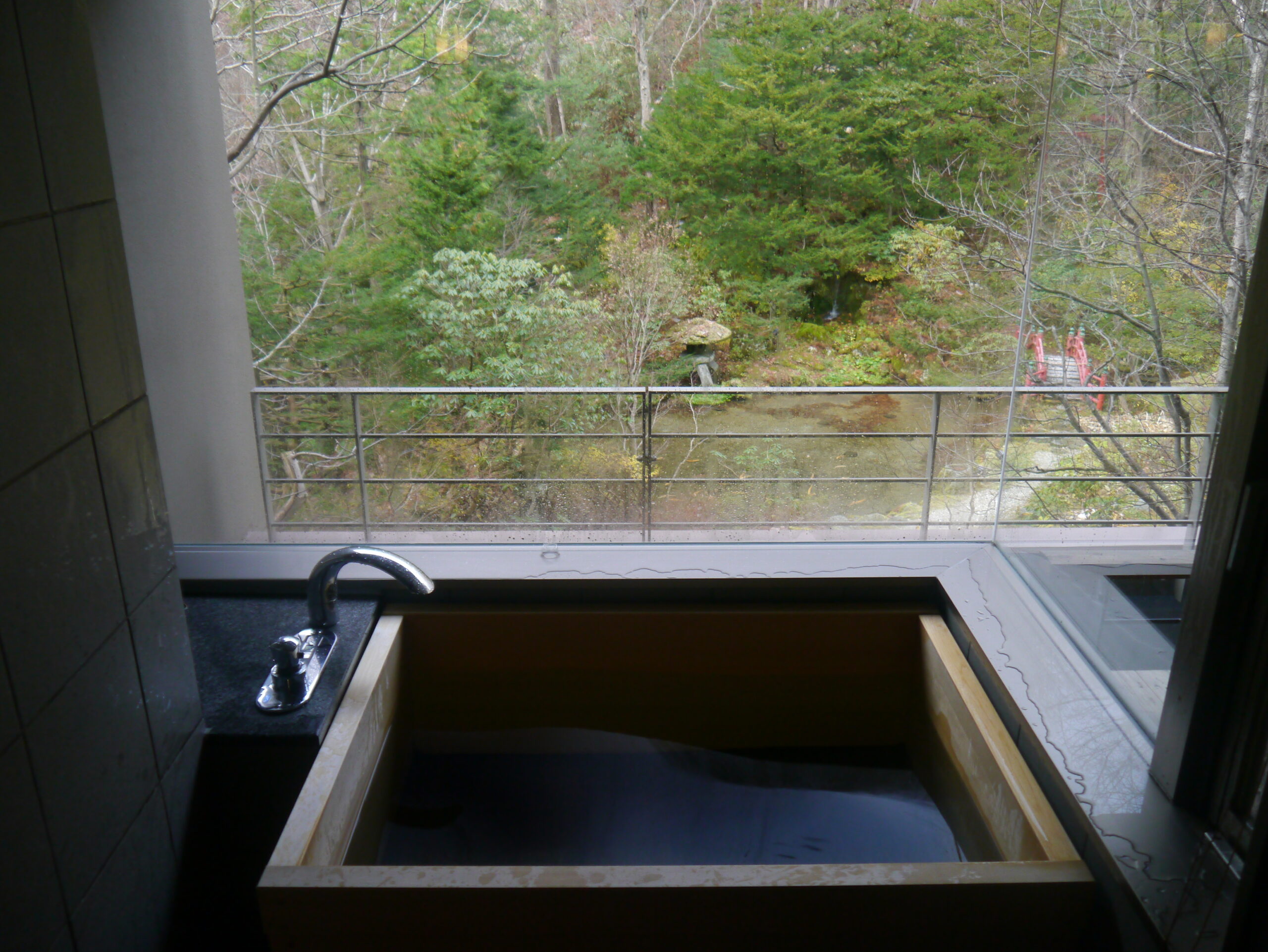 登別温泉郷 滝乃家