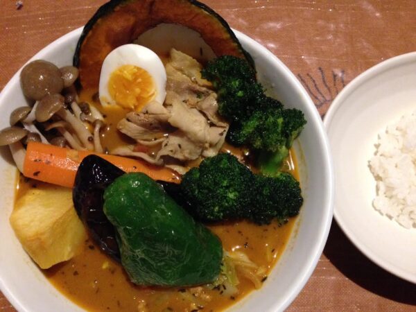 【キャンディスパイス】旭川市の美味しいスープカレー(゚Д゚)ウマー!
