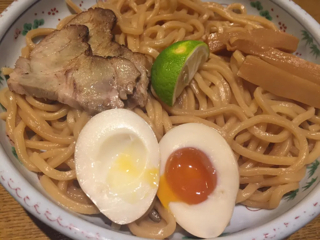 六三六