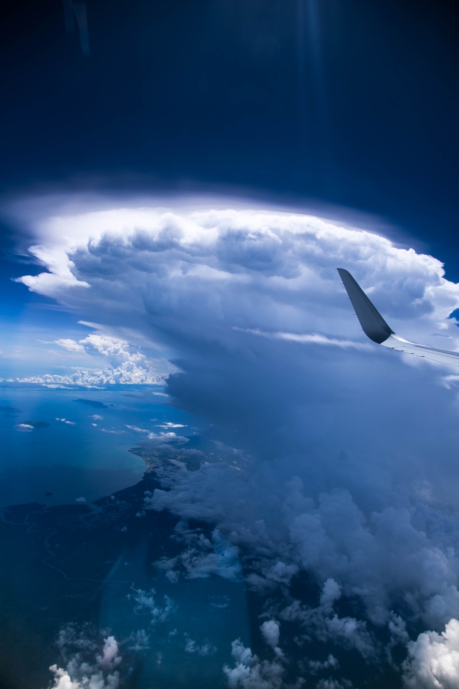 飛行機から見た雲