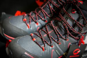 【マムート登山靴】軽量でカッコいいMAMMUTのT-Aenergey GTを購入！