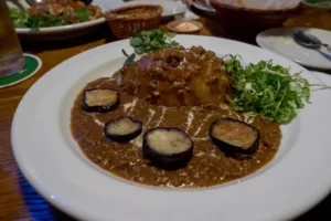 【Seedless Bar】由比ケ浜のシードレスバーでカレー食べたー (゚Д゚)ウマー!