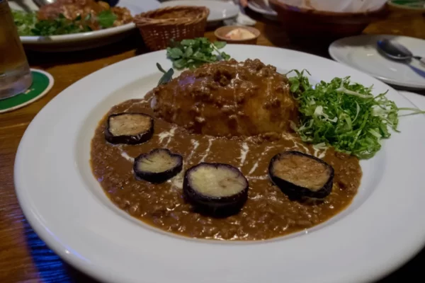 【Seedless Bar】由比ケ浜のシードレスバーでカレー食べたー (ﾟДﾟ)ｳﾏｰ!