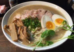 【ラーメン鶏そば蒼(そう)】名古屋市中村区濃厚トロトロスープが超うま!