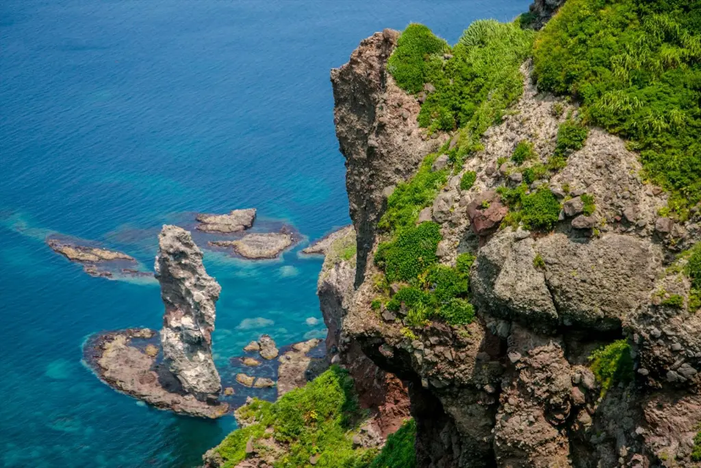 神威岬の積丹ブルー