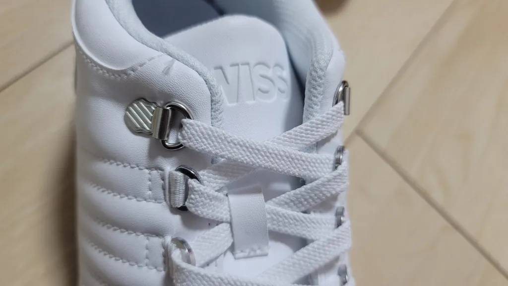 ケースイス(K・SWISS)KSL01の白