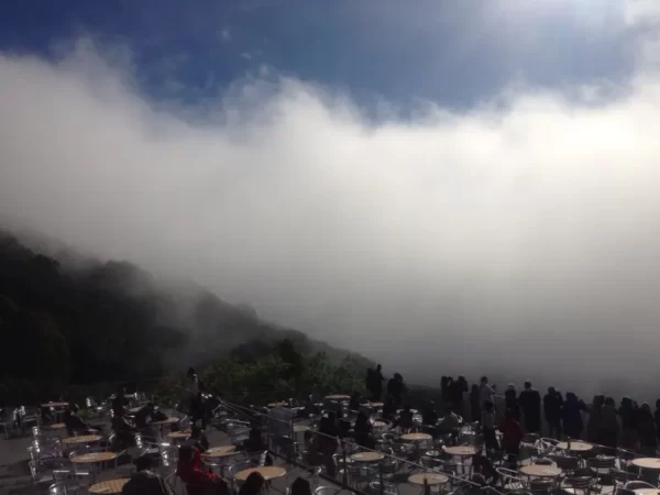 北海道トマム 雲海テラス微妙に見えないwww