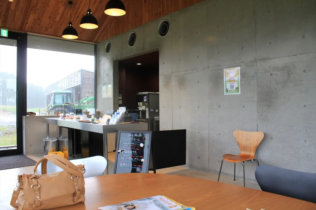 美瑛放牧酪農場 カフェ