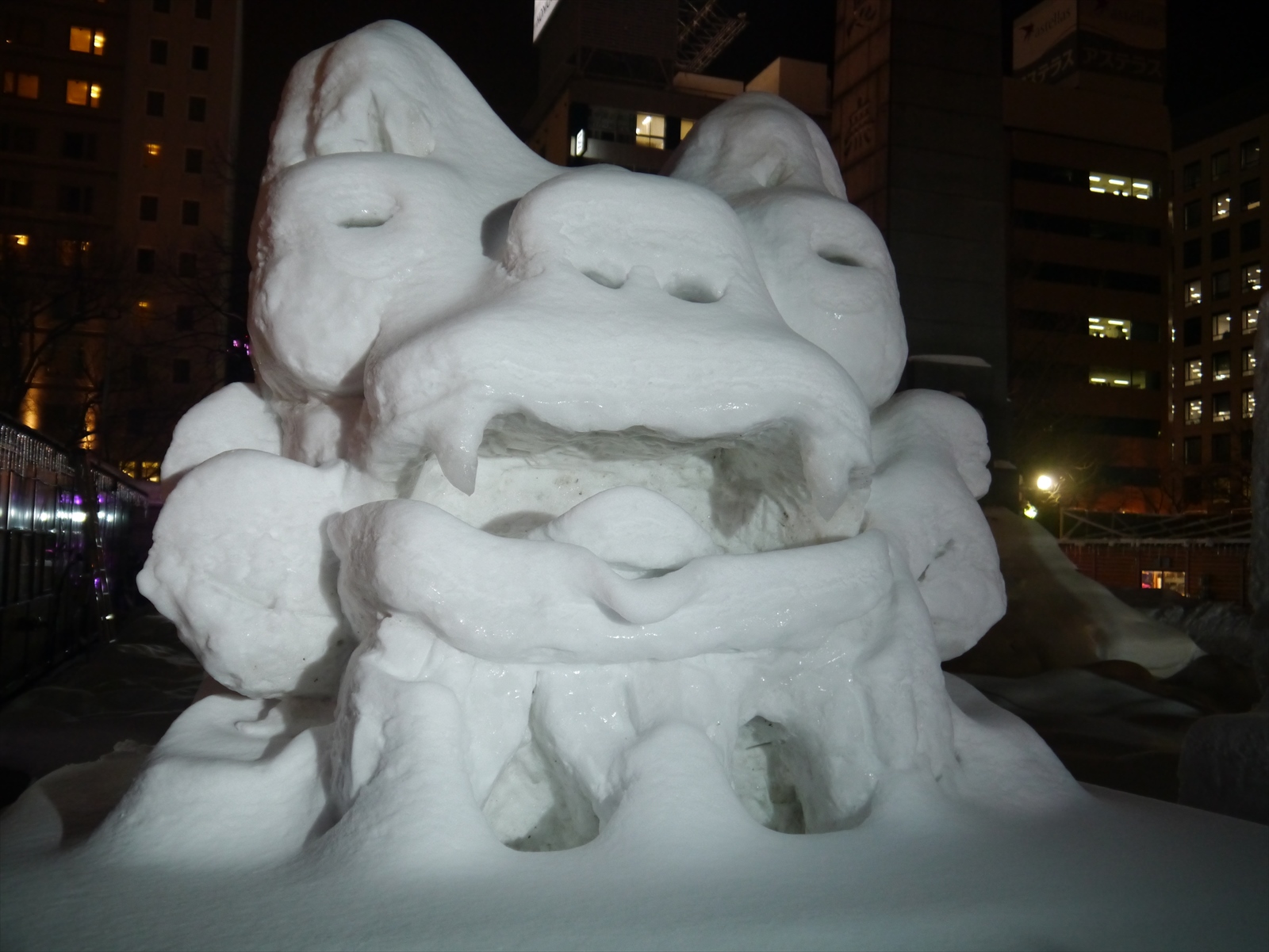 シーサーの雪像