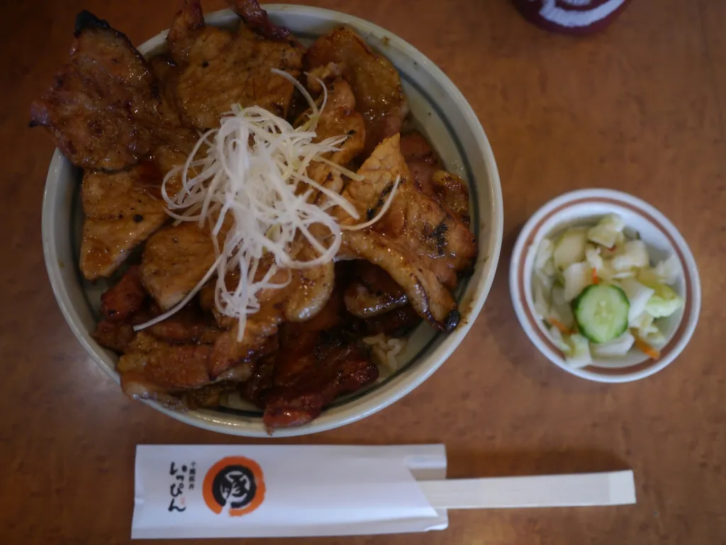 十勝豚丼 いっぴん