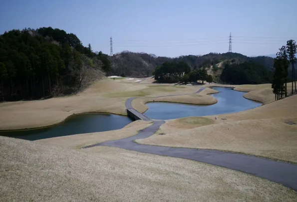 TOSHIN Lake Wood Golf Club（トーシンレイクウッド）