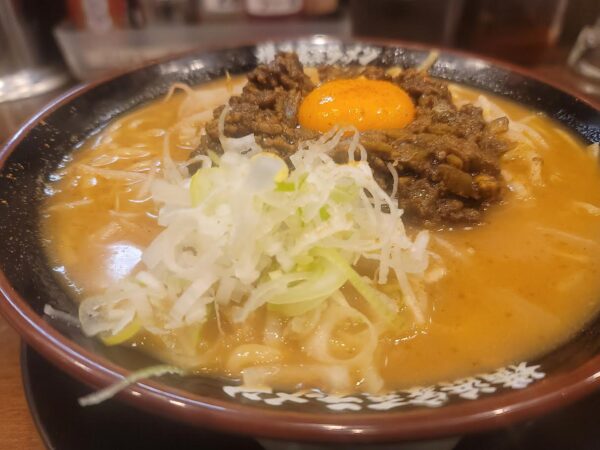 【丸岡商店 犬山店】犬山店限定の台湾カレーラーメン【横浜家系ラーメン】