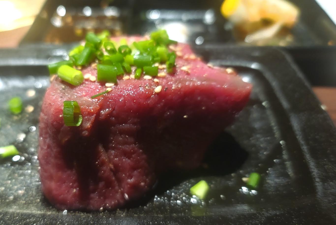 やみつき 元大関琴光喜さんんの人気焼肉店