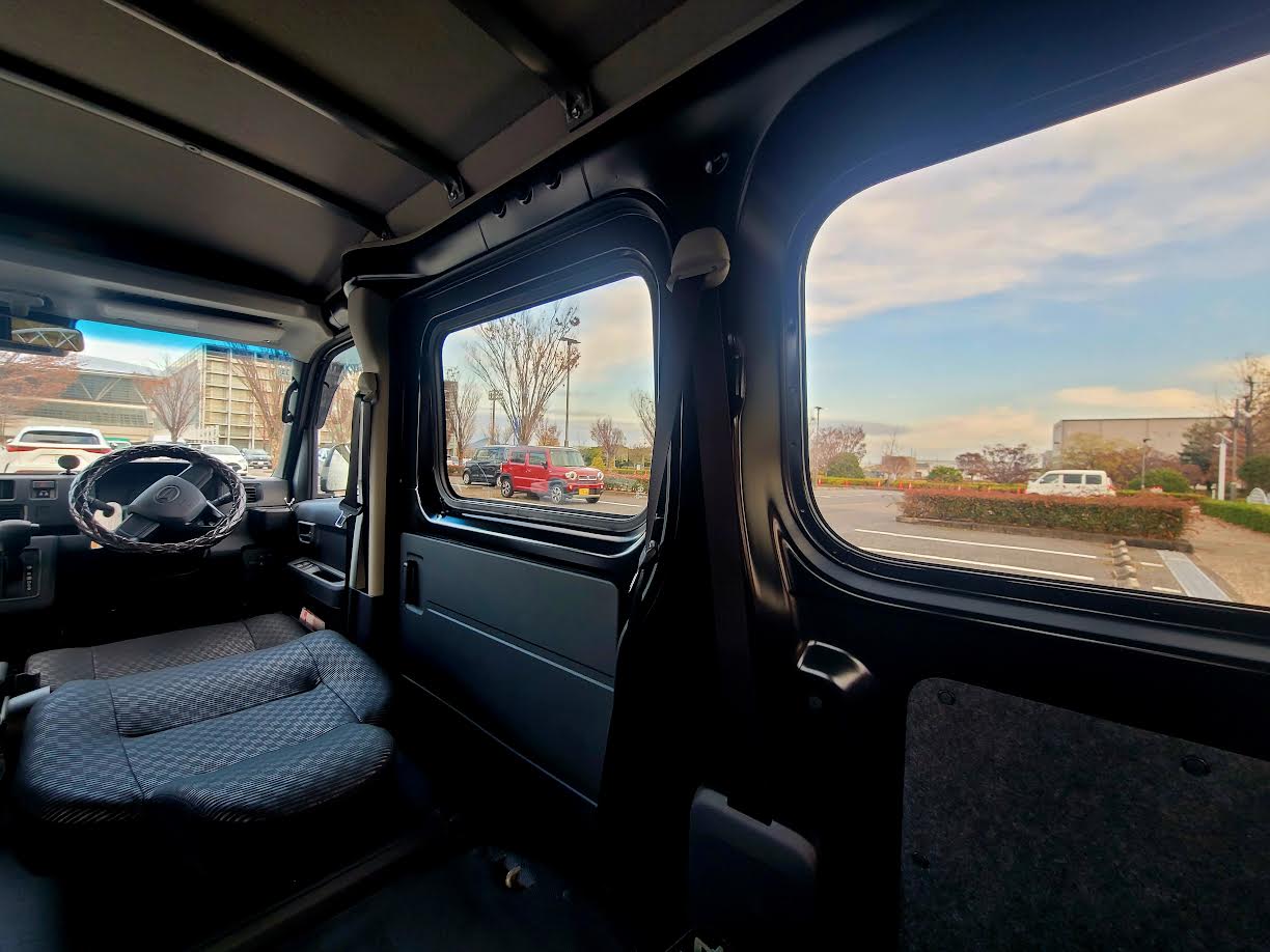 ハイゼット　黒　内装