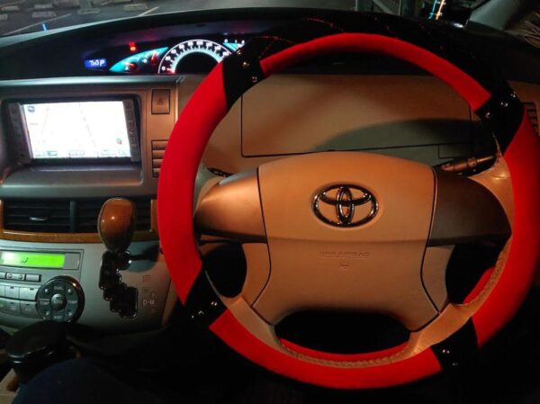 これで3回目のエスティマ購入！今度は黒色