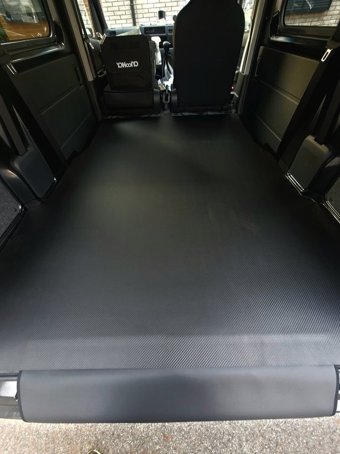 ハイゼット荷室マット